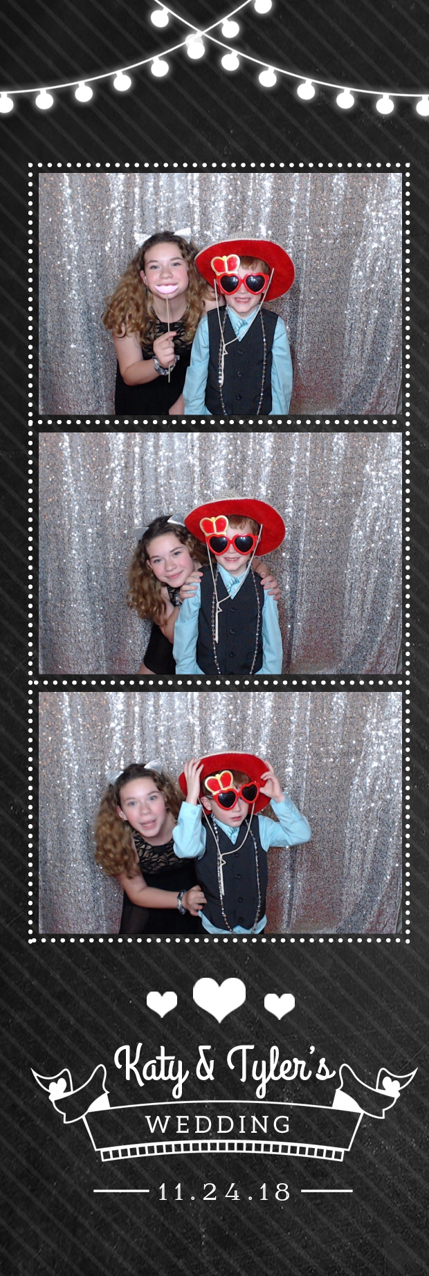 Katy and Tyler's wedding  | View more photos from the event at gallery.photoboothbillings.com/u/PhotoBoothBillings/Katy-and-Tylers-wedding